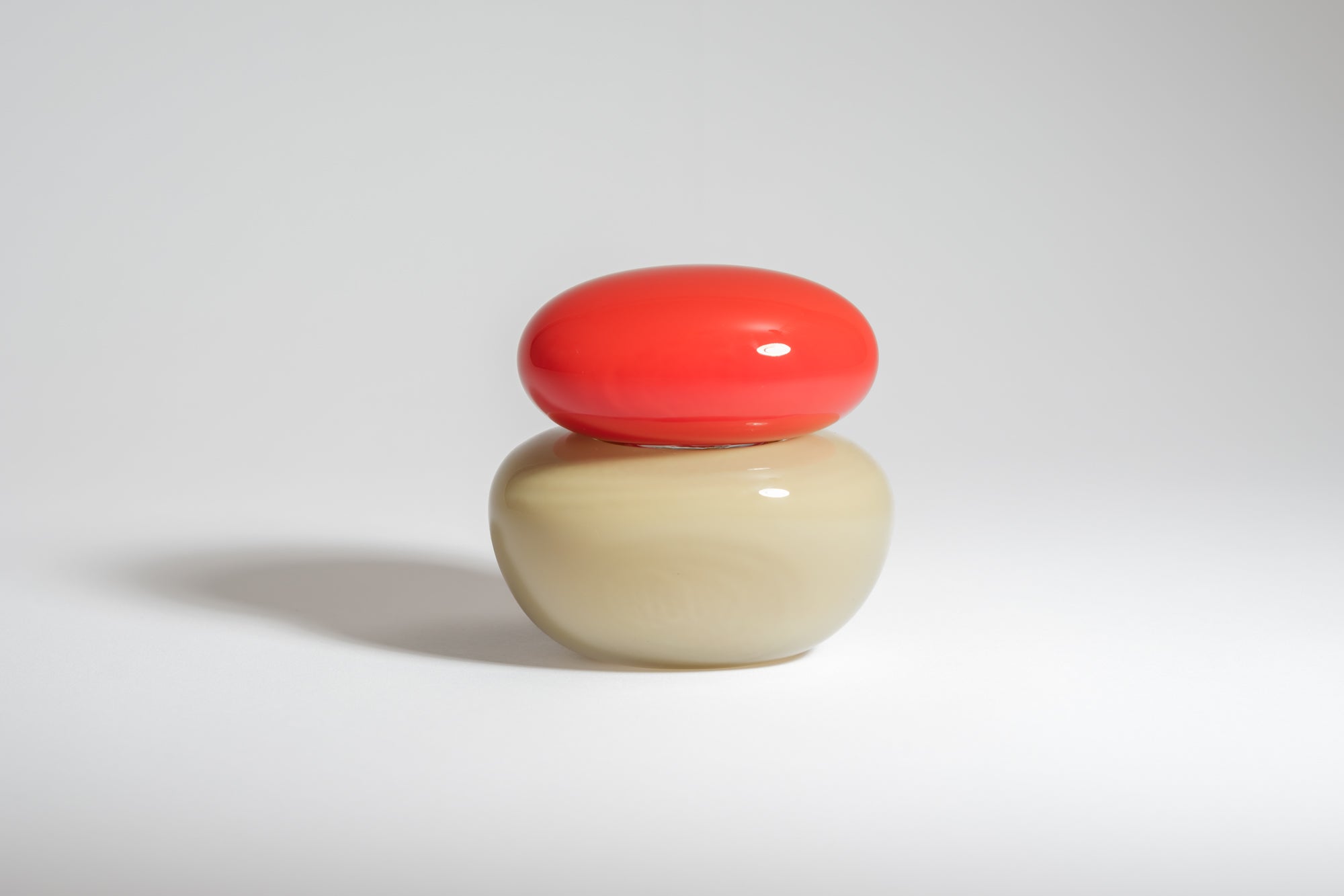 mouth-blown glass object, bonbonniere mini by Helle Mardahl, bowl with lid